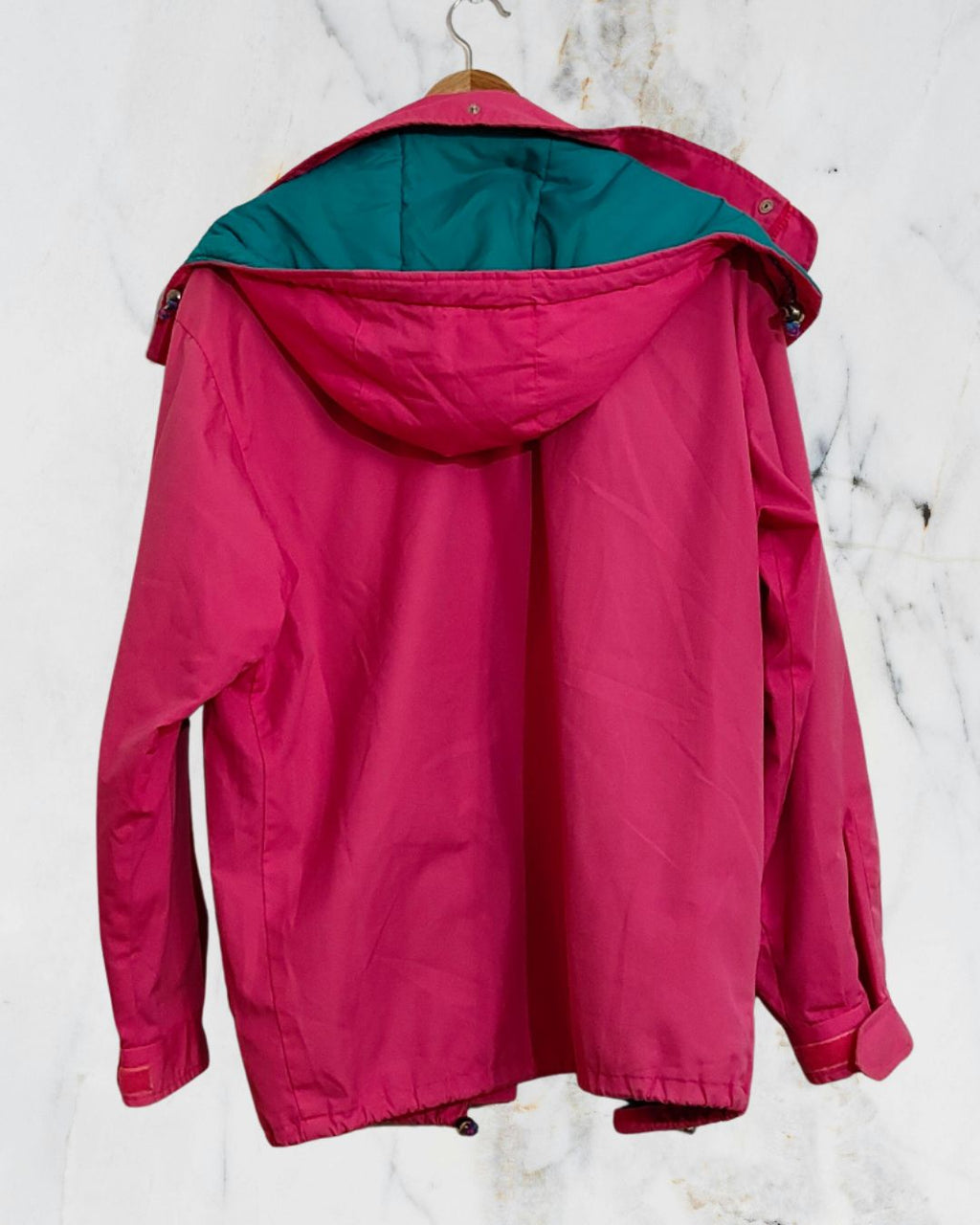 Giacca Fila Vintage Anni ’90 – Rosa e Verde, Taglia 46  EURO 13,00