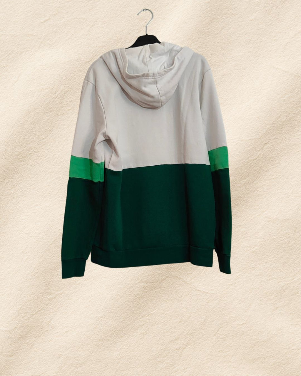Felpa Adidas con cappuccio bianco e verde – Taglia XL EURO 20,00