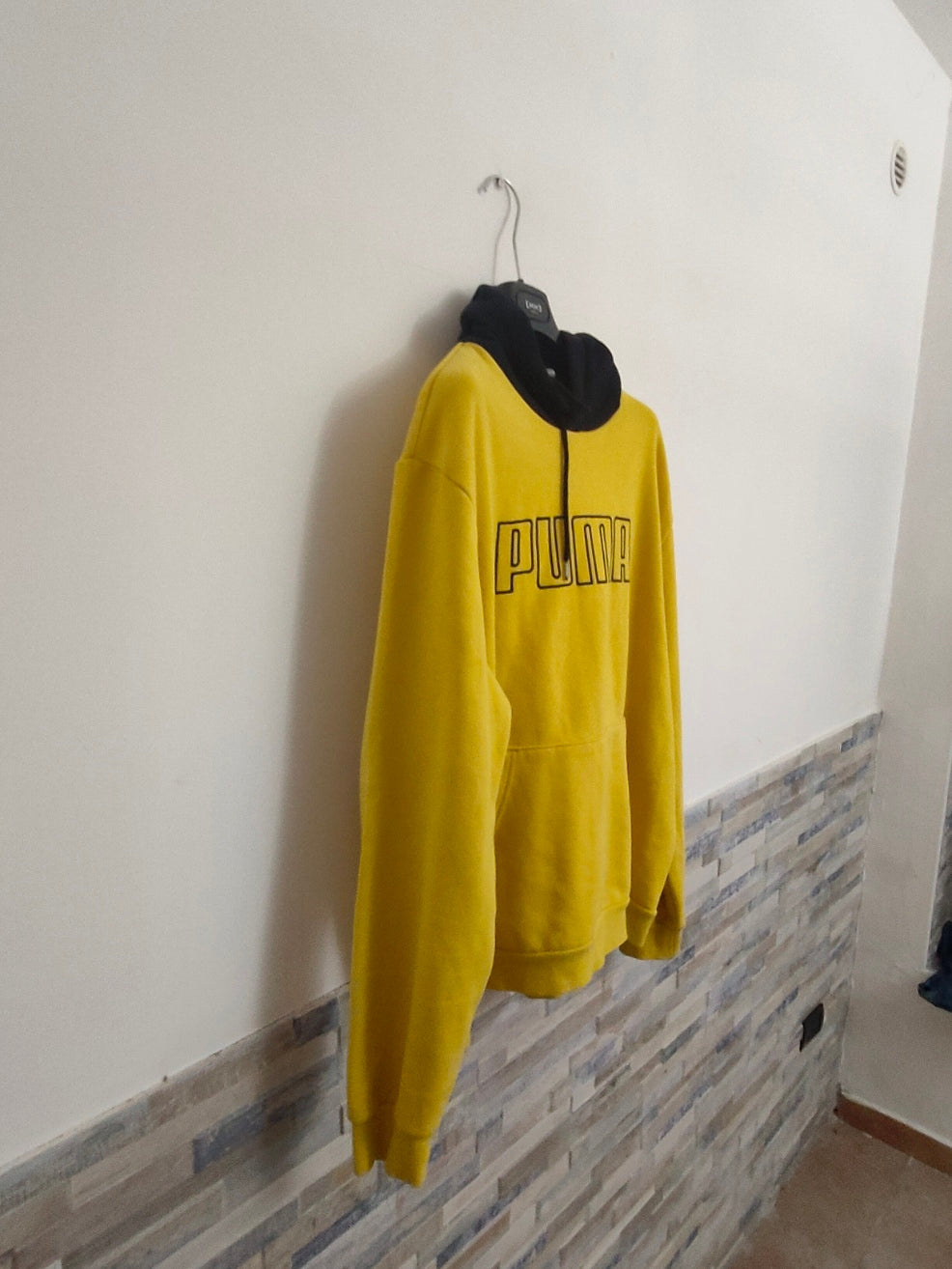 Felpa Puma XL euro 20,00